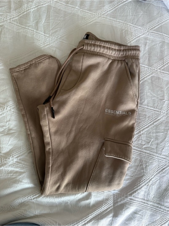 Essentials Pants - ESSENTIALS Women’s Tan Cargo Sweatpants